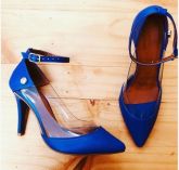 Scarpin Vinil Transparente Azul Salto 7 cm