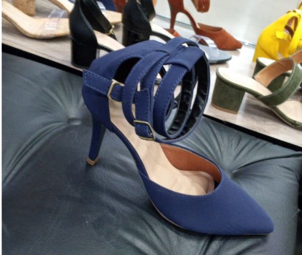 Scarpin Azul Fosco Camurçado Salto 7 cm