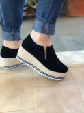 TENIS FLATFORM PRETO C/ FECHO LATERAL