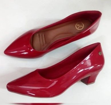Scarpin Microgel Preto Vinil Salto Bloco 4 cm