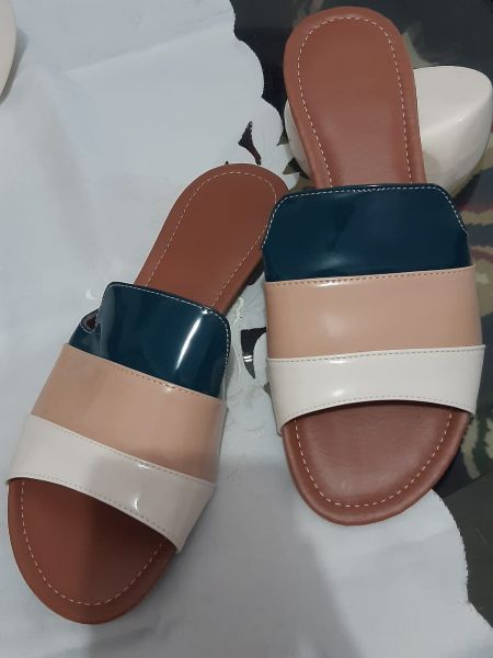 Rasteira Tricolor Verniz