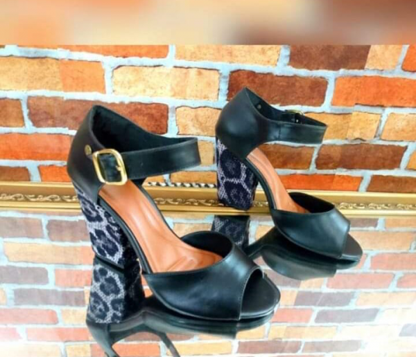 Anabela Microgel Preto Salto Coral 7 cm