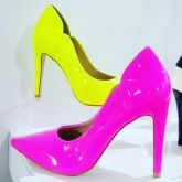 Scarpin Verniz Rosa ou Amarelo Foto Luxo Salto 10 cm