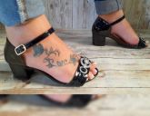 Sandália Preto Verniz c/ Palmilha em Microgel Salto 5 cm