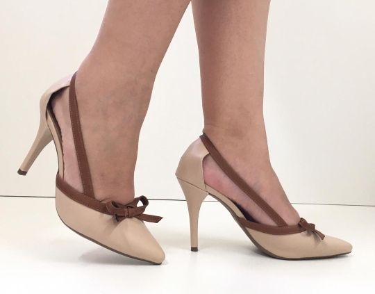 Scarpin Nude Laço salto 7 cm