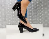 Scarpin Confort Gel Preto Vinil SALTO Bloco 5 cm