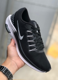 Tênis Nike Zoom Preto
